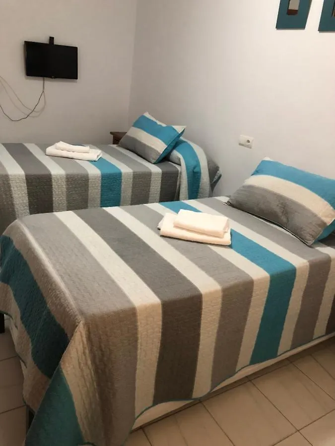 Guest house Ochomin Hostel San Martin del tesorillo