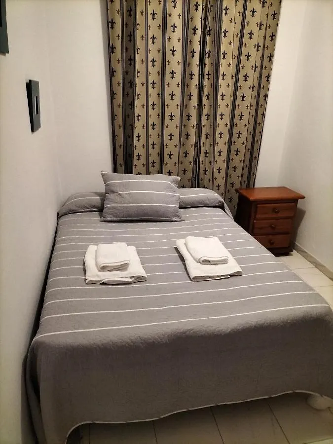 Guest house Ochomin Hostel San Martin del tesorillo