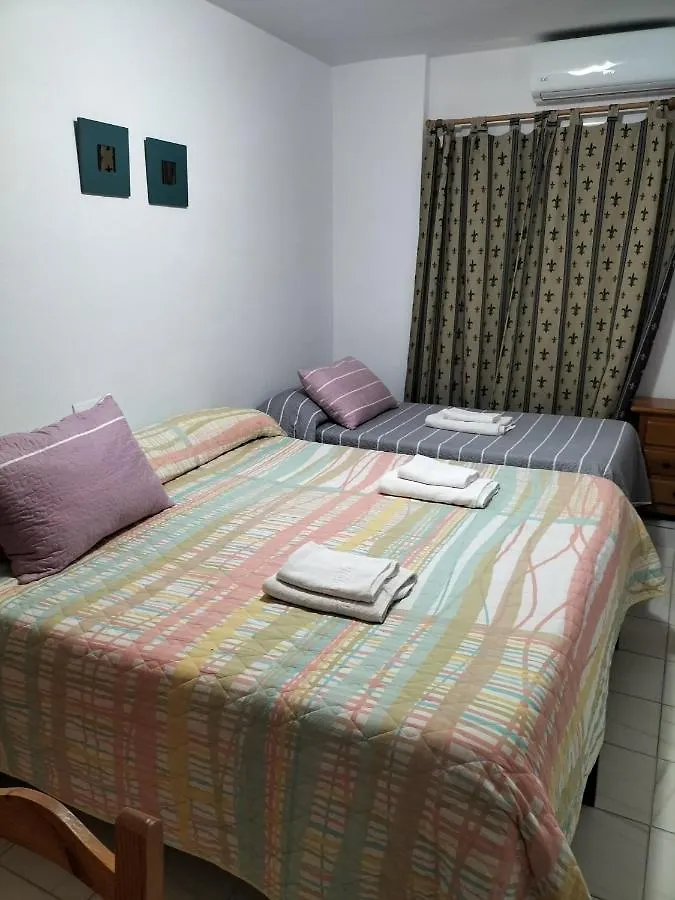 Ochomin Hostel San Martin del tesorillo