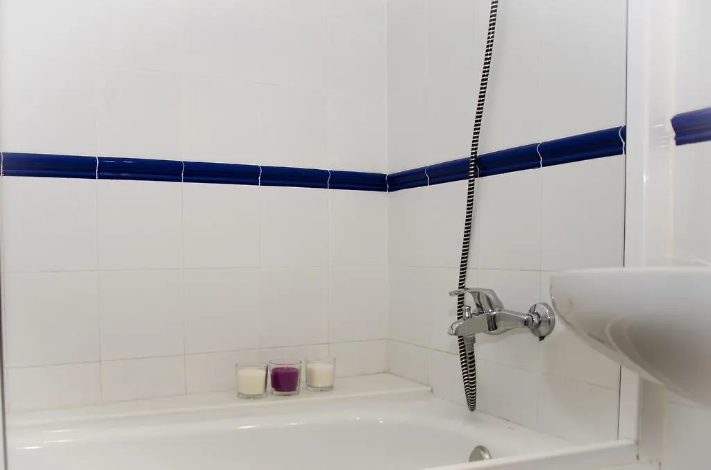 Ochomin Hostel San Martin del tesorillo