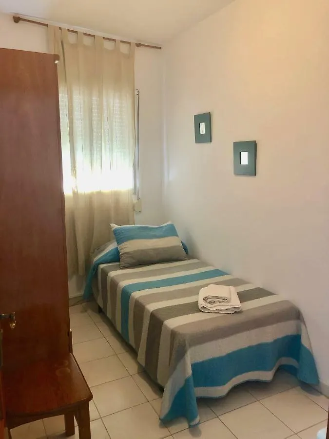 Ochomin Hostel San Martin del tesorillo 0*,  Spain