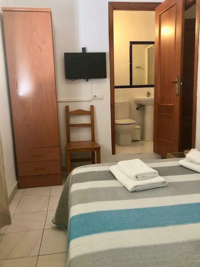 Ochomin Hostel San Martin del tesorillo