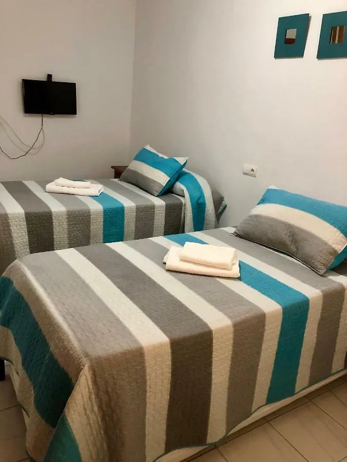 Ochomin Hostel San Martin del tesorillo